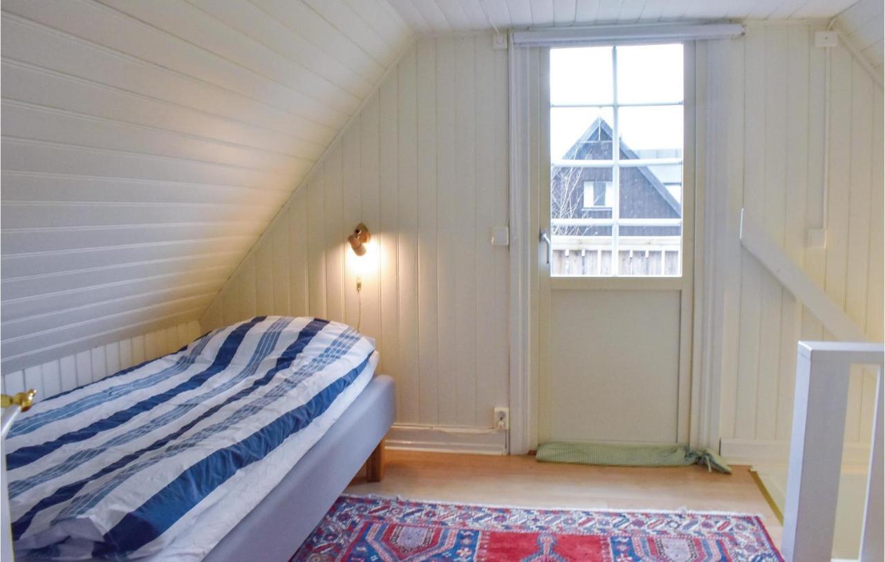 2 Bedroom Gorgeous Home In Hoellviken Exterior photo
